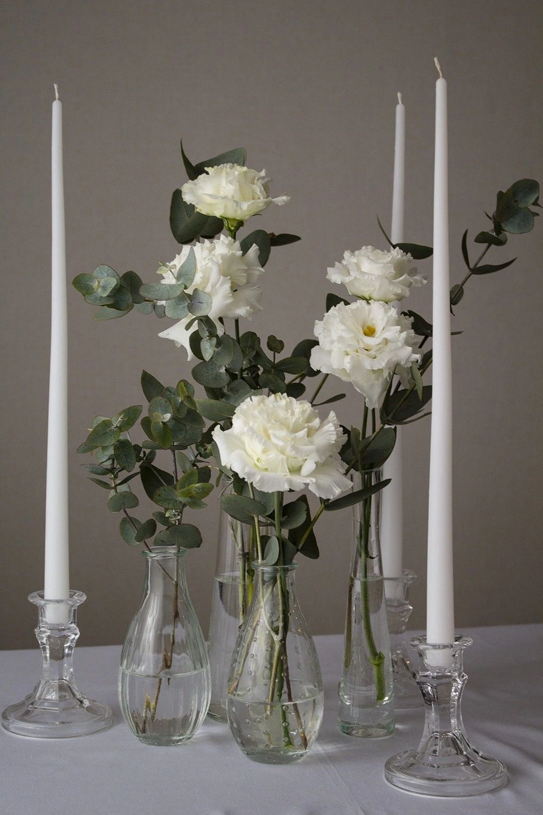 Декор арки с объемными букетами